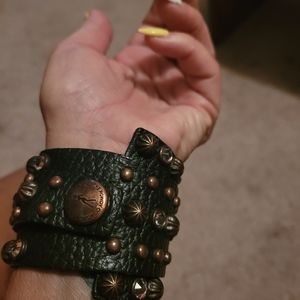 Western black bracelet